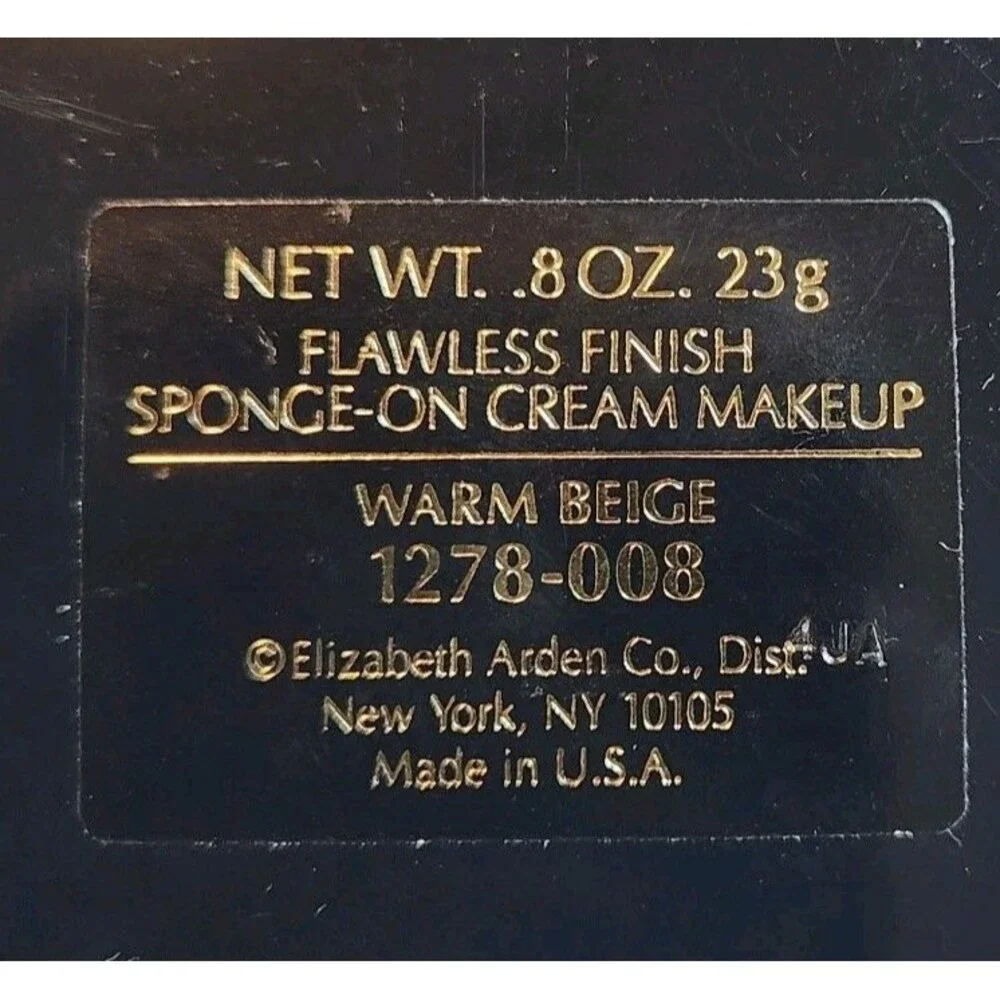 Elizabeth Arden Flawless Finish Sponge On Makeup Warm Beige .8oz NOB 1278-008